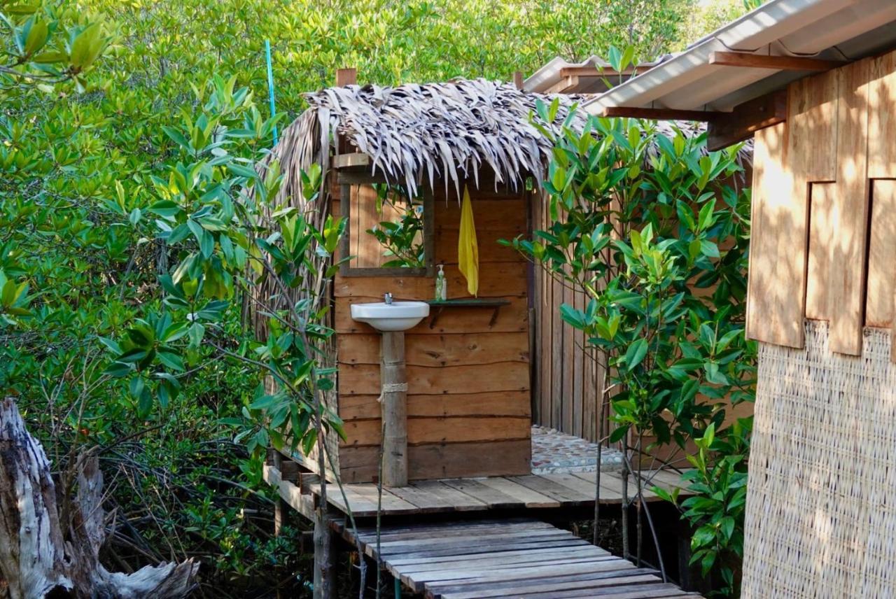 Lily'S Riverhouse Prek Svay Village Dış mekan fotoğraf