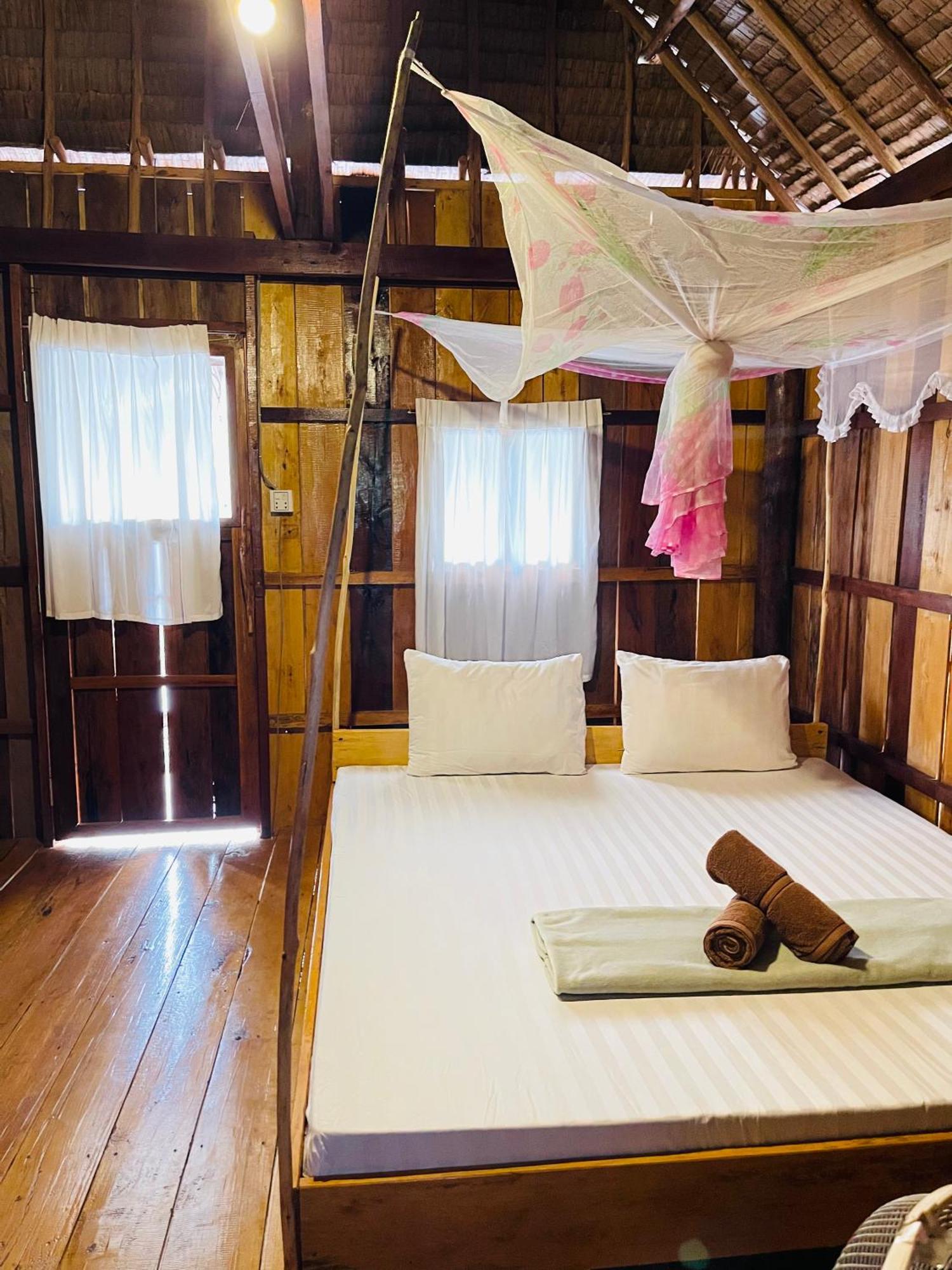 Lily'S Riverhouse Prek Svay Village Dış mekan fotoğraf
